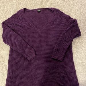 Womens purple Torrid eyelet sweater. In excellent condition!!